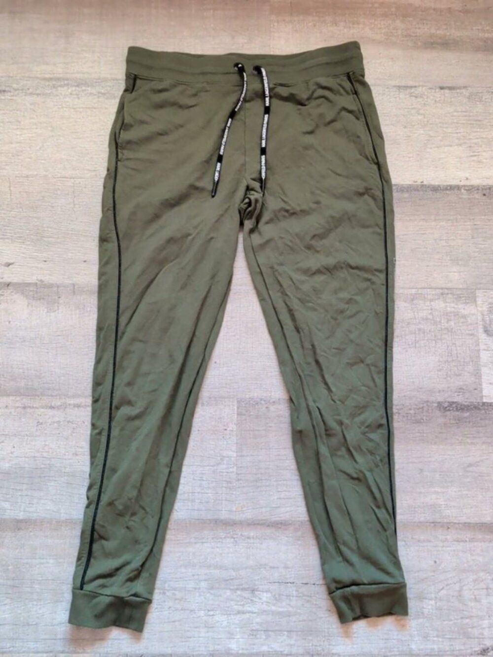 Karl Lagerfeld Paris Women's Joggers Size M Olive Green Modal Sweatpants